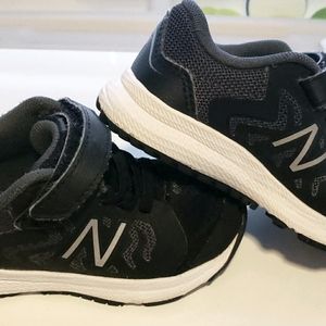 New Balance toddler boys